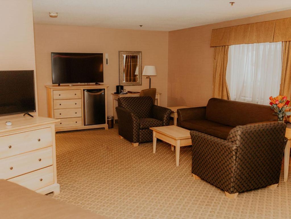 Wallace Inn Екстер'єр фото