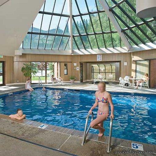 Wallace Inn Екстер'єр фото
